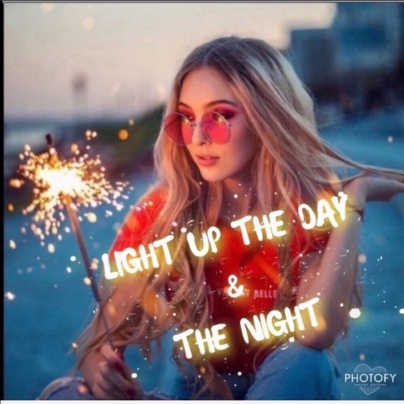 ✨STOCKING STUFFERS & MORE✨ - Picture 10 of 16